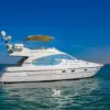 Аренда Яхты(а) "RD". Яхта Aqwa 52FT RD 2 каюты Крейсерские яхты – От 30 до 60 метров. Предназначены для длительных путешествий с комфортом. Чартеры 52m