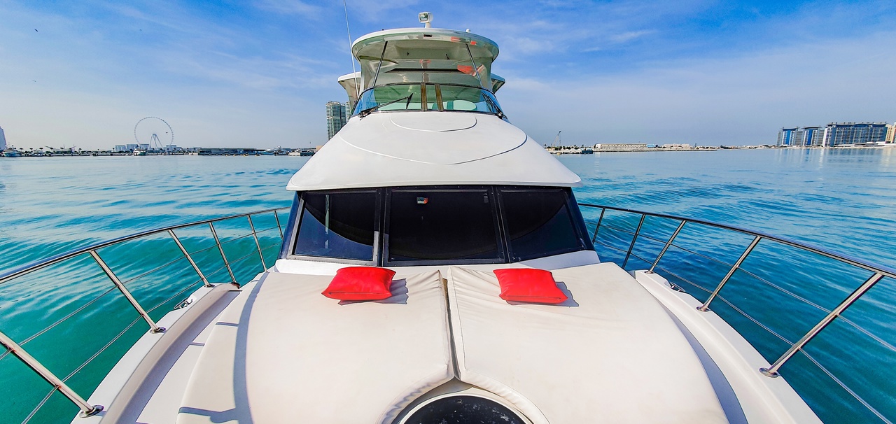Яхты(а) "RD". Круизная яхта Pisces 62FT RD 2 каюты Крейсерские яхты – От 30 до 60 метров. Предназначены для длительных путешествий с комфортом. 2