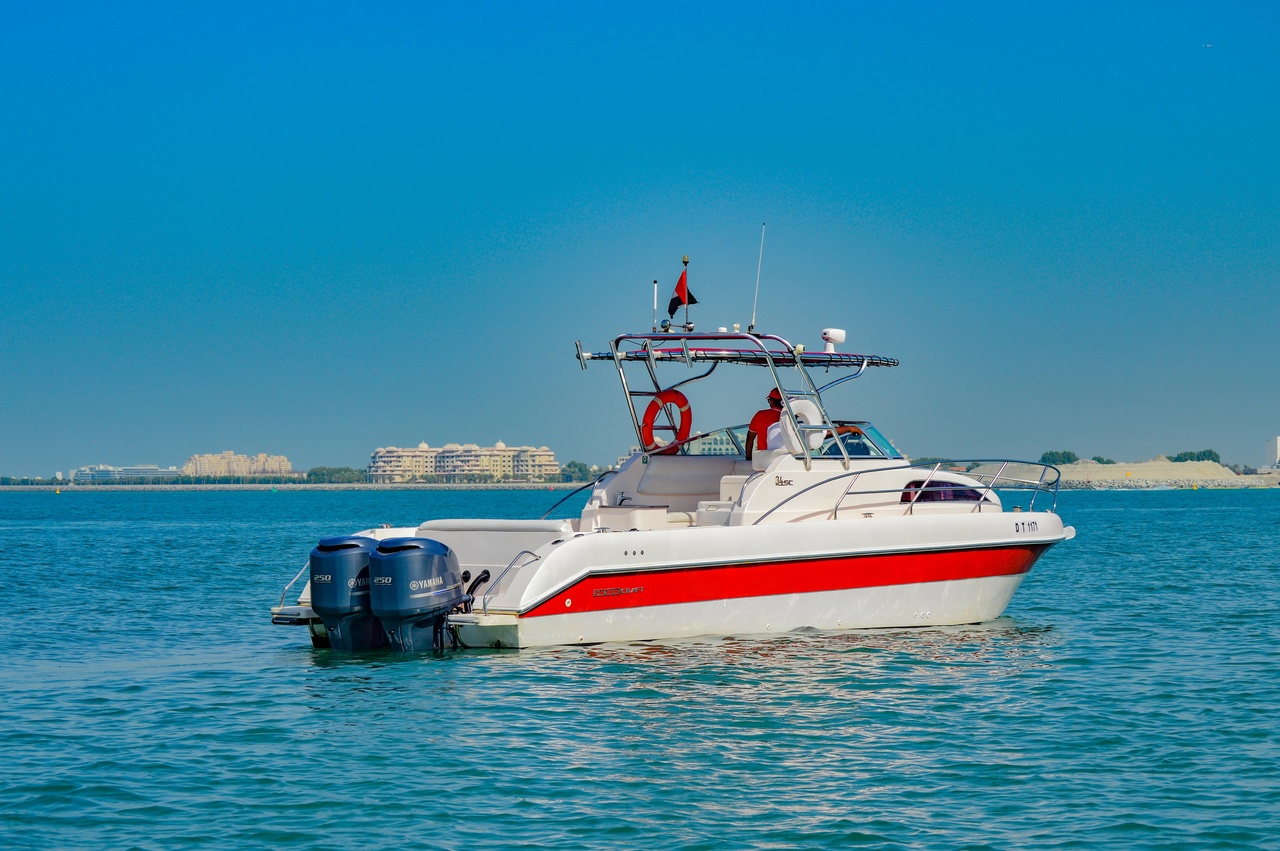 Фото Лодка Xclusive 35FT RD в Дубае