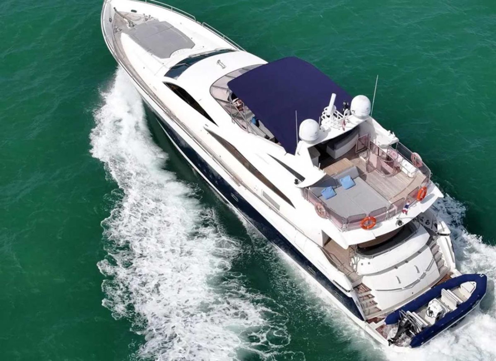 Sunseeker 90 футов — моторная яхта, Пхукет
