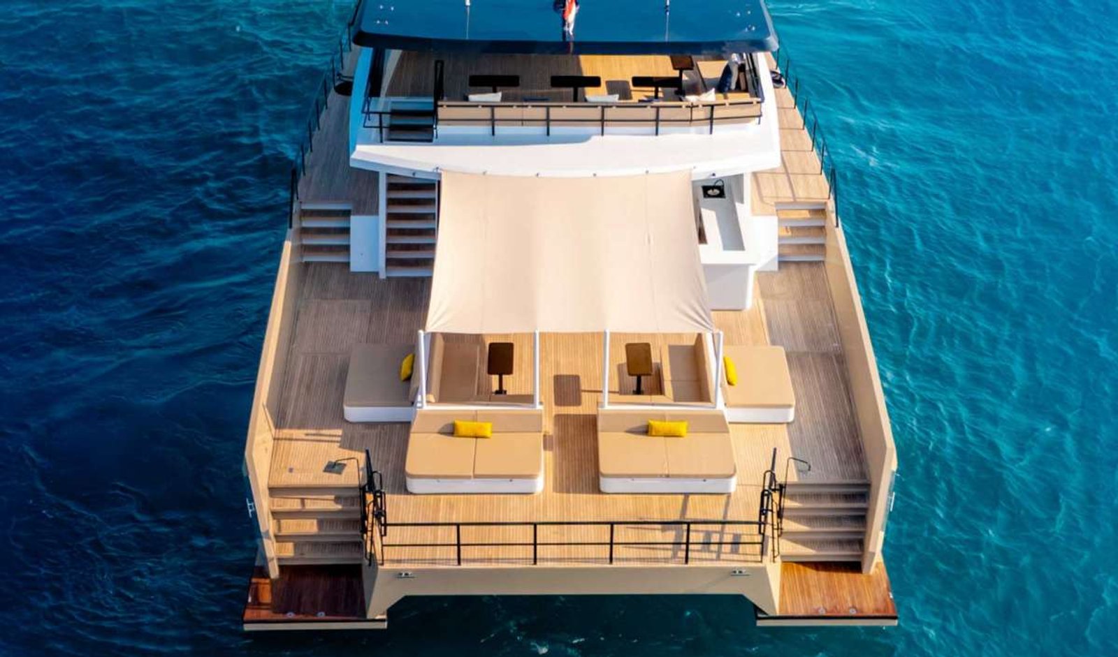 Power Catamaran 85 футов — катамаран, Пхукет