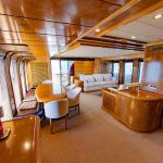 Фото Technema 89 футов — моторная яхта, Пхукет