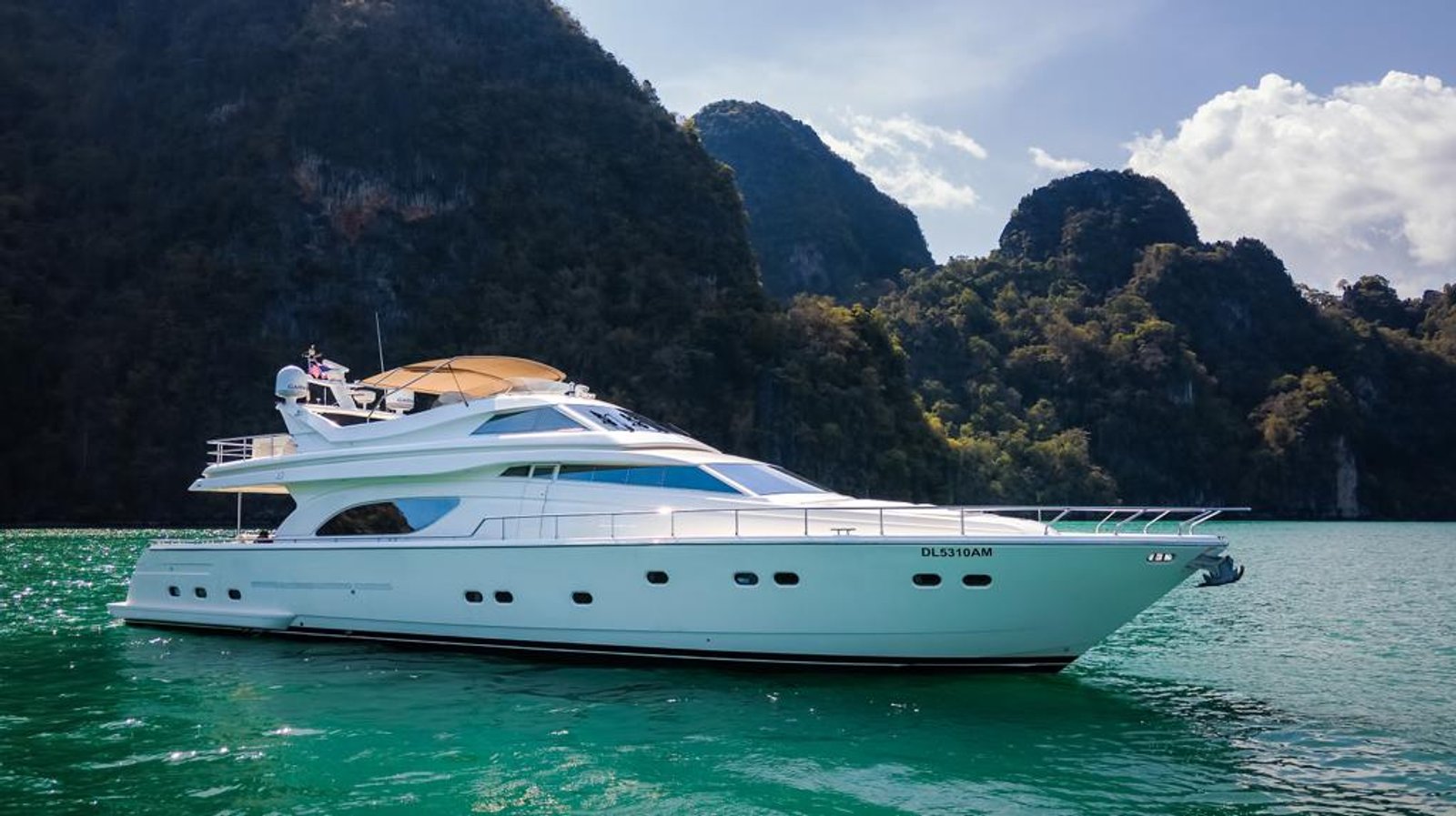 Ferretti 80 футов, Пхукет